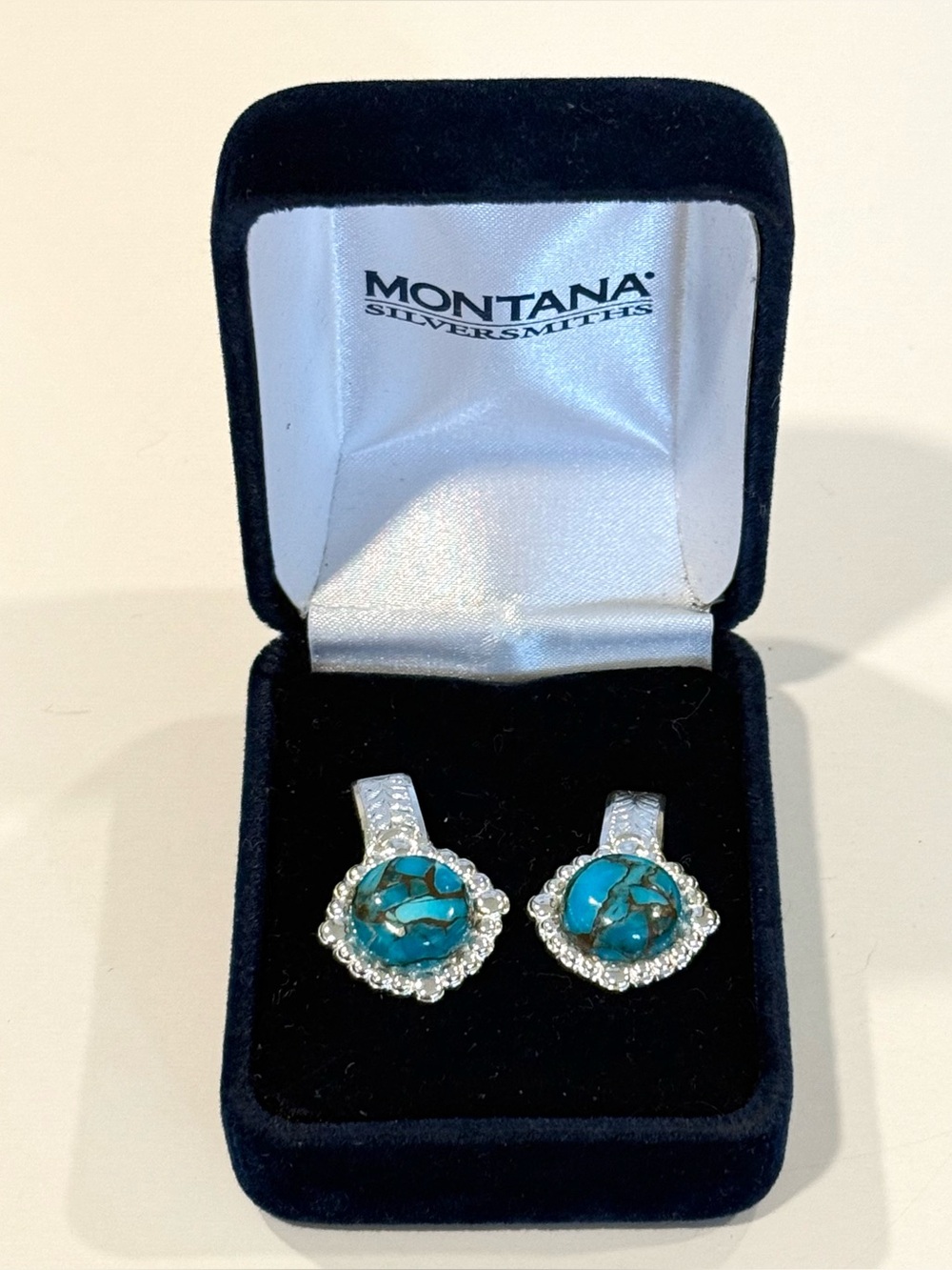 New Montana Silversmith Turquoise Earrings Blue & Silver Tone Western Women’s